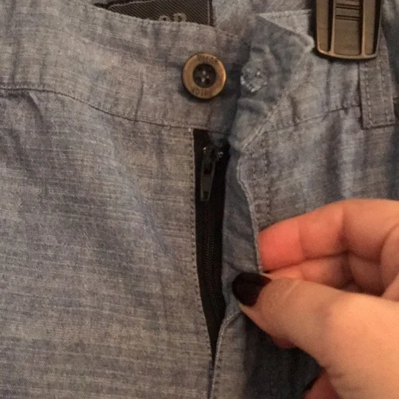 Men’s Valor Shorts - Picture 3 of 4